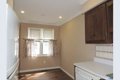 124 South Montowese Street #10, Branford, CT 06405 - Photo 6
