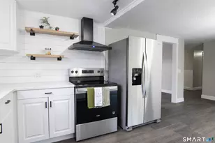 2 Mary Rd, Thompson, CT 06277 - Photo 4