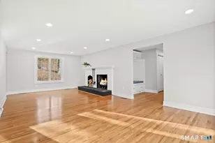 202 Hogan Rd, Hamden, CT 06518 - Photo 16