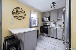 89 Nicholas Dr, Bristol, CT 06010 - Photo 4