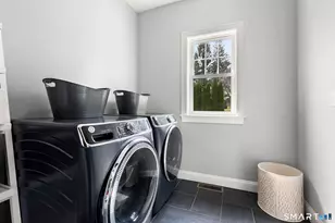 1192 N Grand St, Suffield, CT 06093 - Photo 30