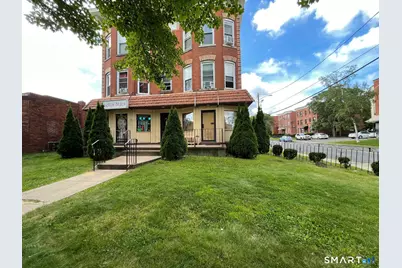 377 Franklin Avenue, Hartford, CT 06114 - Photo 2