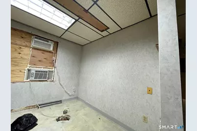 377 Franklin Avenue, Hartford, CT 06114 - Photo 8