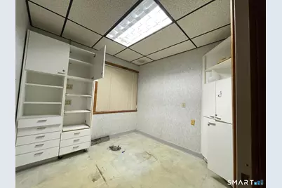 377 Franklin Avenue, Hartford, CT 06114 - Photo 10