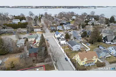 6 Lower Boulevard, New London, CT 06320 - Photo 8