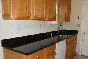 203 W Walk, West Haven, CT 06516 - Photo 6