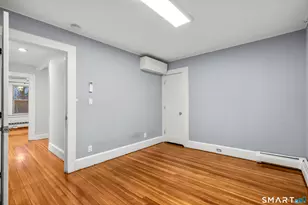 14 Park St, Stamford, CT 06902 - Photo 8