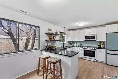 640 Heritage Village #B, Southbury, CT 06488 - Photo 12