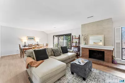 640 Heritage Village #B, Southbury, CT 06488 - Photo 4