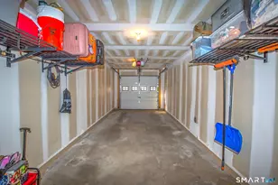 26 School House Dr, West Hartford, CT 06110 - Photo 16