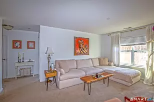 26 School House Dr, West Hartford, CT 06110 - Photo 6