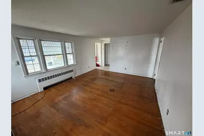 18 Lincoln Street, East Hartford, CT 06106 - Photo 4