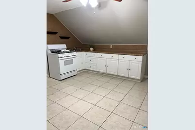 100 Upton Street #5, New Britain, CT 06051 - Photo 2