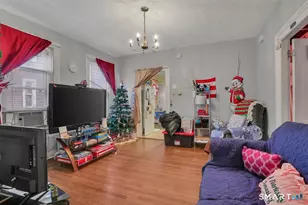 23 Summer St, Waterbury, CT 06704 - Photo 4