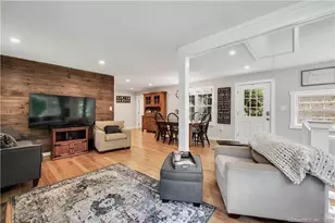 32 Lakeview Dr, Bethlehem, CT 06751 - Photo 6