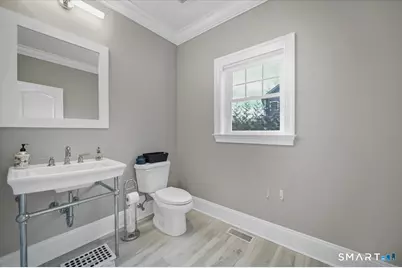 1049 Stillwater Road, Stamford, CT 06902 - Photo 12