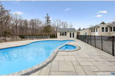 5 Burnham Street, Berlin, CT 06037 - Photo 2