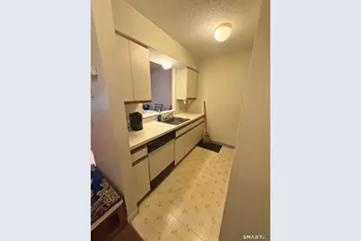 1690 Dixwell Avenue #B3, Hamden, CT 06514 - Photo 6