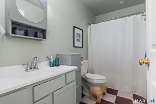 86 Perry St, Putnam, CT 06260 - Photo 28