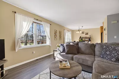 135 New Britain Avenue #5, Plainville, CT 06062 - Photo 12