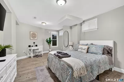 334 Saint John Street, New Haven, CT 06511 - Photo 8