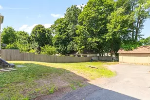 171 Bassett St, New Britain, CT 06051 - Photo 6