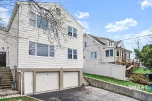 27 High St, Greenwich, CT 06830 - Photo 1