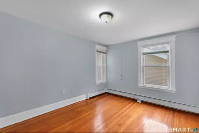 382 Vine Street, Hartford, CT 06112 - Photo 16