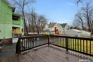 382 Vine St, Hartford, CT 06112 - Photo 32