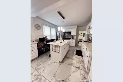 54 Ward Place, Hartford, CT 06106 - Photo 6