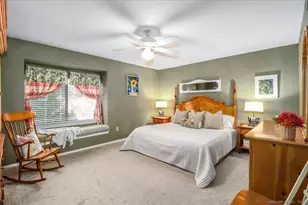 25 Heritage Crest, Southbury, CT 06488 - Photo 8