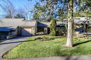 25 Heritage Crest, Southbury, CT 06488 - Photo 2