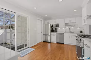 10 Maurice St, Norwalk, CT 06851 - Photo 12