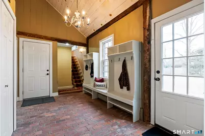 1696 Main Street, Glastonbury, CT 06033 - Photo 20