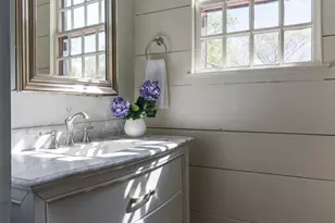 1696 Main St, Glastonbury, CT 06033 - Photo 28