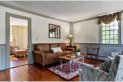 1696 Main Street, Glastonbury, CT 06033 - Photo 14