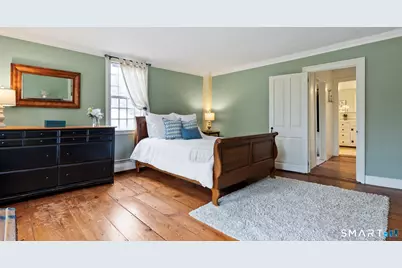 1696 Main Street, Glastonbury, CT 06033 - Photo 22