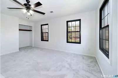 35 Bay Path Way #35, Branford, CT 06405 - Photo 16