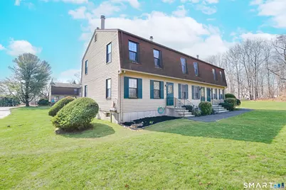 35 Bay Path Way #35, Branford, CT 06405 - Photo 4