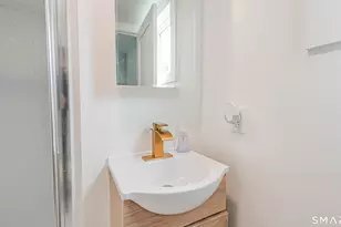 525 E Main St, Branford, CT 06405 - Photo 20