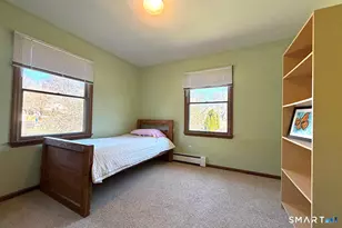 1822 Stratfield Rd, Fairfield, CT 06825 - Photo 14