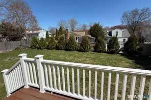1822 Stratfield Rd, Fairfield, CT 06825 - Photo 20