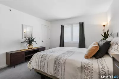 3250 Fairfield Avenue #APT 302, Bridgeport, CT 06605 - Photo 18