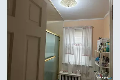 70 Judwin Avenue, New Haven, CT 06515 - Photo 6