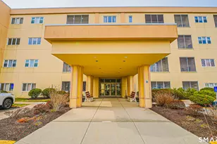 75 Washington Ave, Hamden, CT 06518 - Photo 2