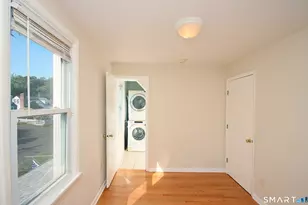 11 Sable St, Norwalk, CT 06854 - Photo 4