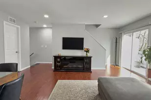 94 Liberty St, Stamford, CT 06902 - Photo 12