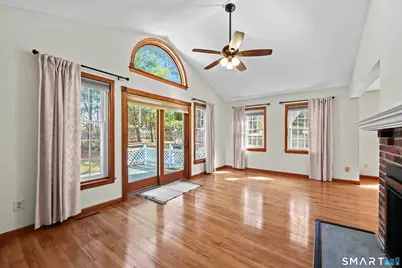 1325 Farmington Avenue #APT 54, Bristol, CT 06010 - Photo 10