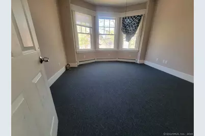 572 Elm Street #2, New Haven, CT 06511 - Photo 4