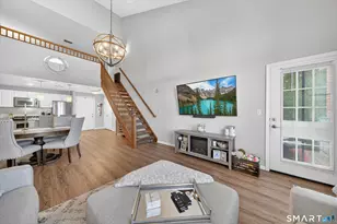 25 Adams Ave, Stamford, CT 06902 - Photo 12